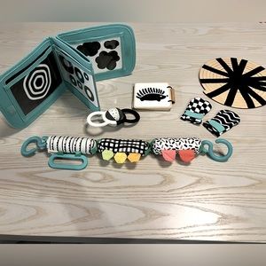 Lovevery Play Kit - 0-12 week - The Looker Play kit